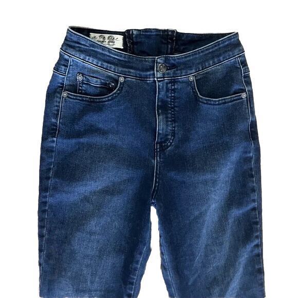 We The Free People Bell Bottom Flare Crvy Jeans Size 28 Dark Wash Raw Hem‎ - Picture 8 of 12